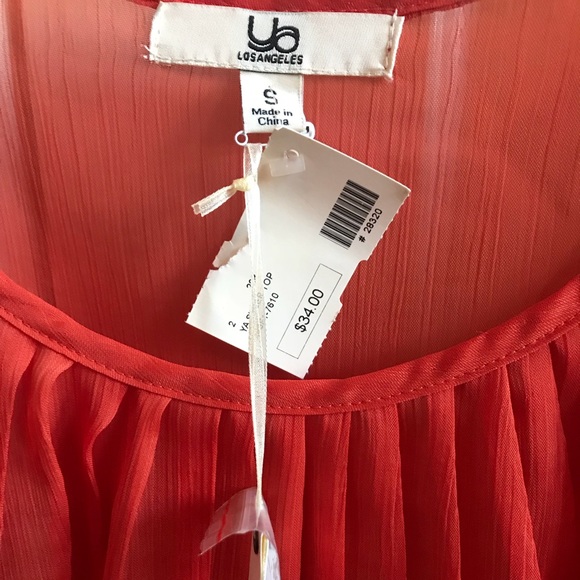 Blouse - Picture 2 of 2